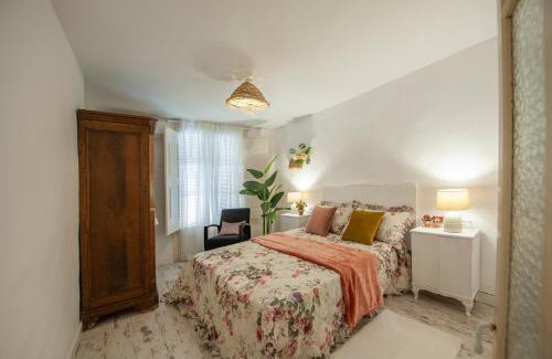 Tarrega House | Casa Boutique Kimeta
