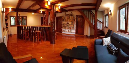 Cristian House | Casa Bunicului
