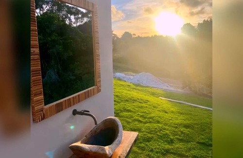 Curuipe House | Casa Caju. New house on Mirror Beach, located in the Outeiro das Brisas condominium with all the comforts for your vacation.