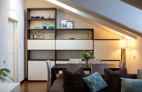 Como City Centre Apartment | Casa Cambria