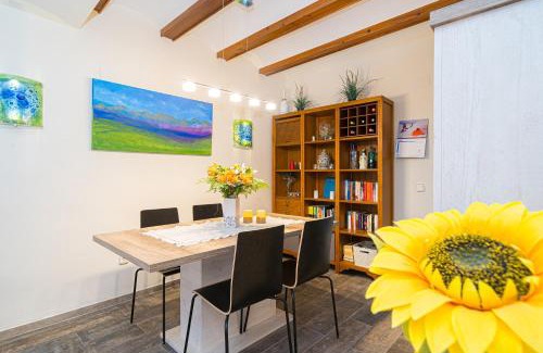 El Tossalet House | Casa Camila Family bungalow