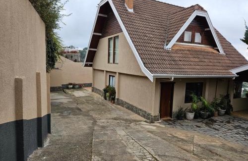 Vila Iara House | Casa Campos