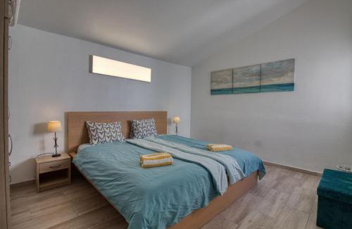 Las Chafiras Apartment | Casa Canaria bei Golf del Sur mit Meerblick Jacuzzi 4 Schlafzimmer und 2 Badezimmer perfekt für Familien und Gruppen