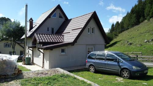 Moeciu de Sus House | Casa Caprioara