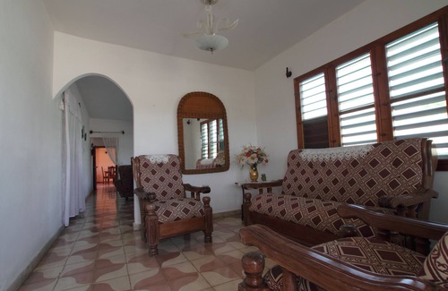 Municipality of Cienaga de Zapata House | Casa Carballo y Maydi