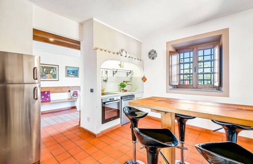 Sarzana Villa | Casa Cardoso - Three Bedroom Villa, Sleeps 10