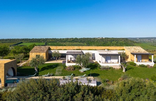Noto Villa | Casa Carlita - Luxury Villa with pool