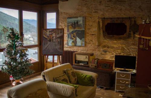 Puente de Domingo Florez House | CASA CASTAÑÉ