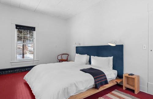 New Kingston House | Casa Catskills