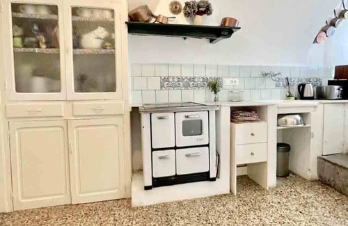 Isolabona House | Casa Celestine in Via Orsini Isolabona Liguria Italy Sleeps 5