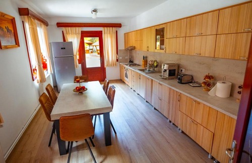 Dambovicioara Cabin | Casa Cheile Dâmbovicioarei - Cabana 2