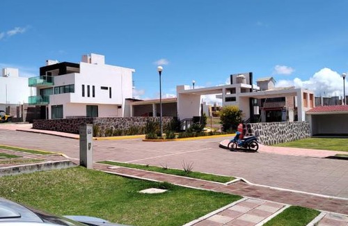 Chignahuapan House | Casa Chignahuapan fraccionamiento Green City