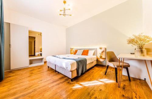 Brasov City Centre Hotel | CASA CHITIC - HOTEL & RESTAURANT- Str Nicolae Balcescu 13