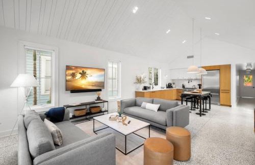 Historic Ybor House | Casa Cohiba - Ybor City Townhouse