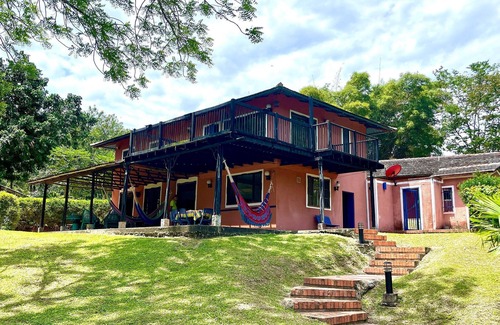 Nimaima House | Casa Colonial privada vía Villeta Tobia