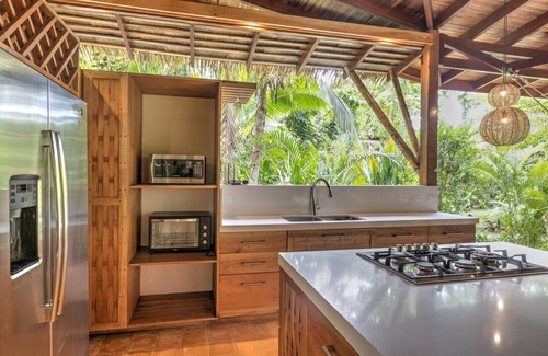 Chiguata Villa | Casa Color Caribe. Stylish villa with pool and Bbq area