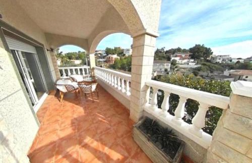 Calafell House | Casa con piscina de 8-14 personas