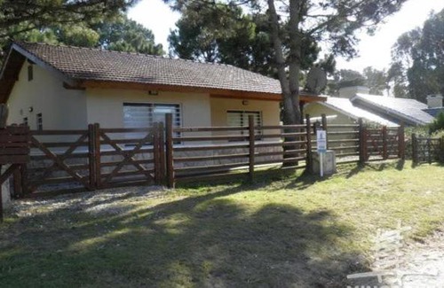 Valeria del Mar House | CASA CON SUPER QUINCHO FIBRA OPTICa PREGUNTAR ANTES DE RESERVAR IMPORTANTES DESCUENTOS