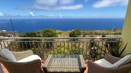 El Granel Apartment | Casa Conrado, 2 bedroom modern oasis, good location