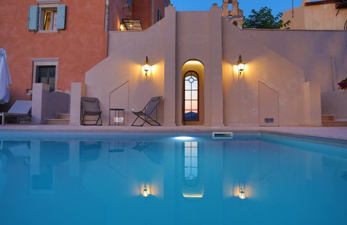 Achilleio Villa | Casa Conti 1870, fantastic villa, private heated pool in Gastouri Corfu