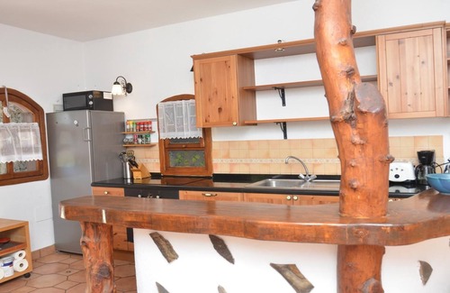 La Calera House | Casa Corma - Two Bedroom House, Sleeps 4