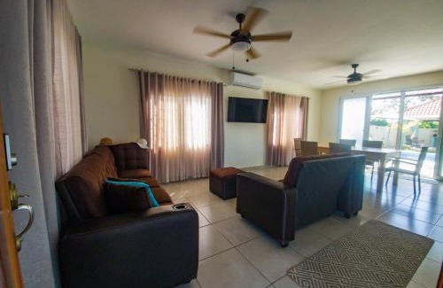 Puerto Cortes House | Casa Costamar