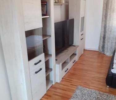 Danes Bed & Breakfast | Casa Cristea
