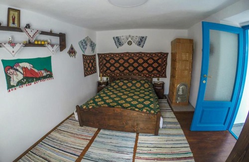 Greci House | Casa cu Stuf