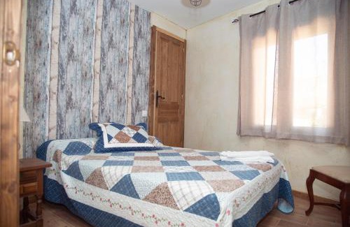 Sotillo de la Adrada House | CASA CUATRO ESQUINAS