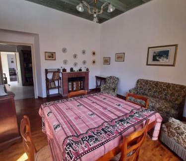 Cossignano House | Casa D'Angelo