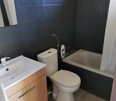 Pedrogao Grande House | Casa da Abelha- Beehouse