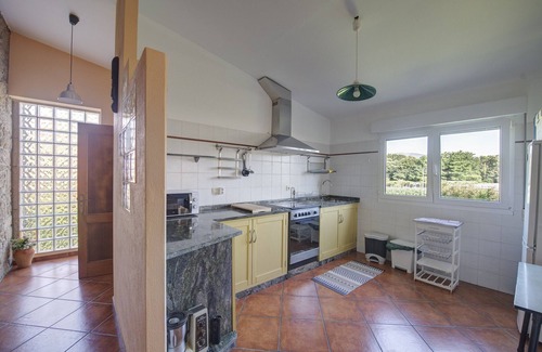 Valga Cottage | Casa da Escola. Galicia Rias Bajas. Ideal for families.