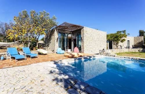 Santo Estevao Villa | Casa da Sina - Private Luxury Villa