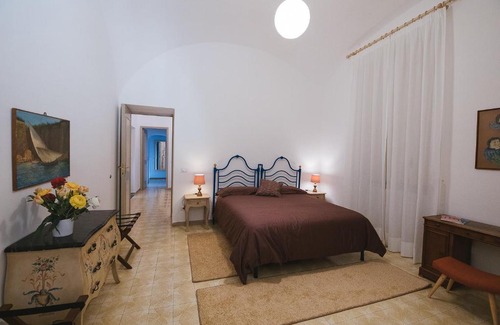 Sant'Agnello Apartment | Casa De Angelis Orange & Blue