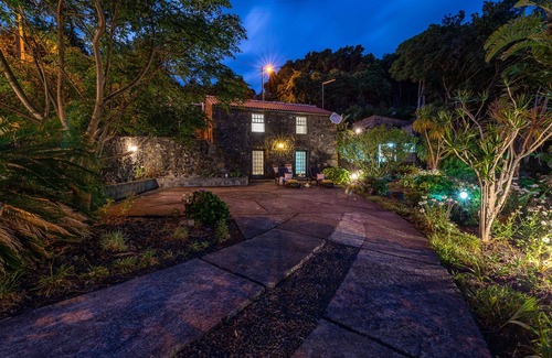 Sao Joao House | Casa de Basalto - Rustic Stone House