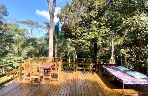 Nazare Paulista House | Casa de campo com muito verde e paz/2 quartos/Wi-Fi/churrasqueira/deck/trilha/minha cachoeira