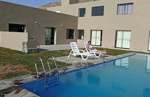 Pachacamac House | Casa de Campo con Piscina, parrilla y areas verdes, totalmente equipado