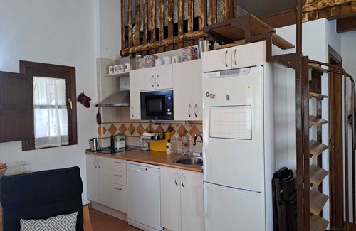 Alozaina House | Casa de Campo. Confortable y Comoda