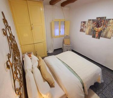Rasquera House | Casa de Danann