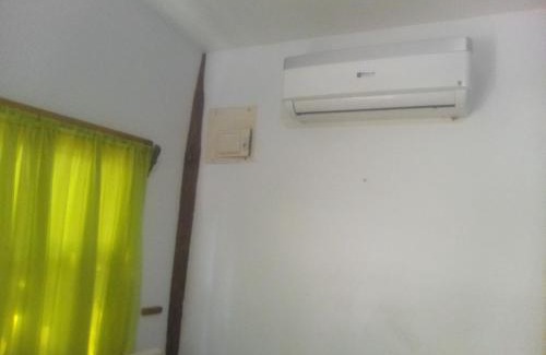 Isla de Utila Apartment | casa de huéspedes selvatica