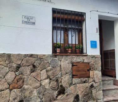 Pedro Bernardo House | Casa de la Golondrina