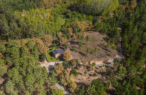 Gondomar House | Casa de Medas - Private country house with outdoor spa and river view only 25 minutes away from Oporto