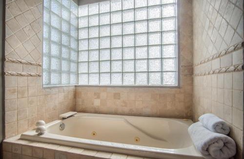 Backus House | Casa De Miguel