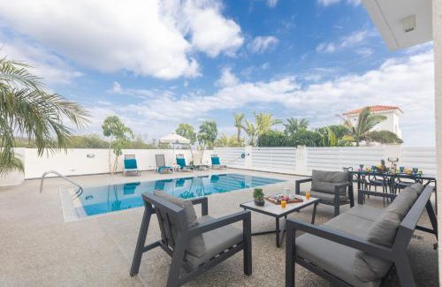Cape Greko Villa | Casa de Nicole