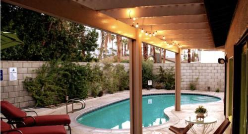 Palm Springs House | Casa de Nueva Vista - Beautifully remodeled & cozy