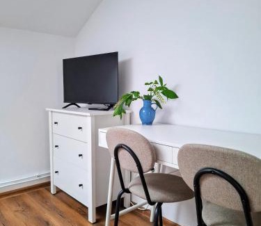 Orastie Apartment | Casa de pe colț
