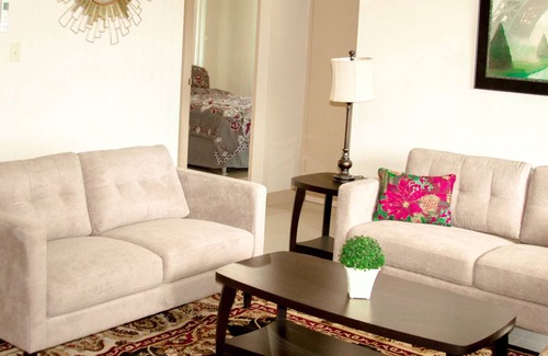Mangilao Apartment | ❂ CASA DE PEDRO Private 2 bedroom villa. FREE WIFI & FREE PARKING ❂