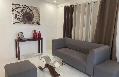 Bansud House | Casa de San Isidro