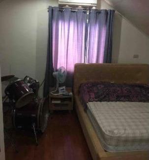 Marikina House | Casa De Sombrero