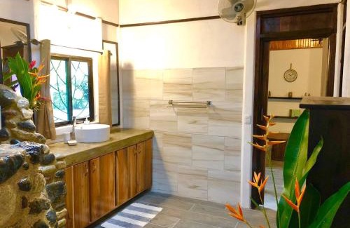 Puerto Jimenez House | Casa Del Bambu